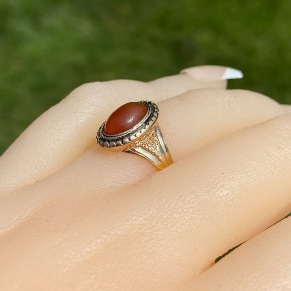 Antique Carnelian Ring in Yellow Gold - Picture 9 of 10